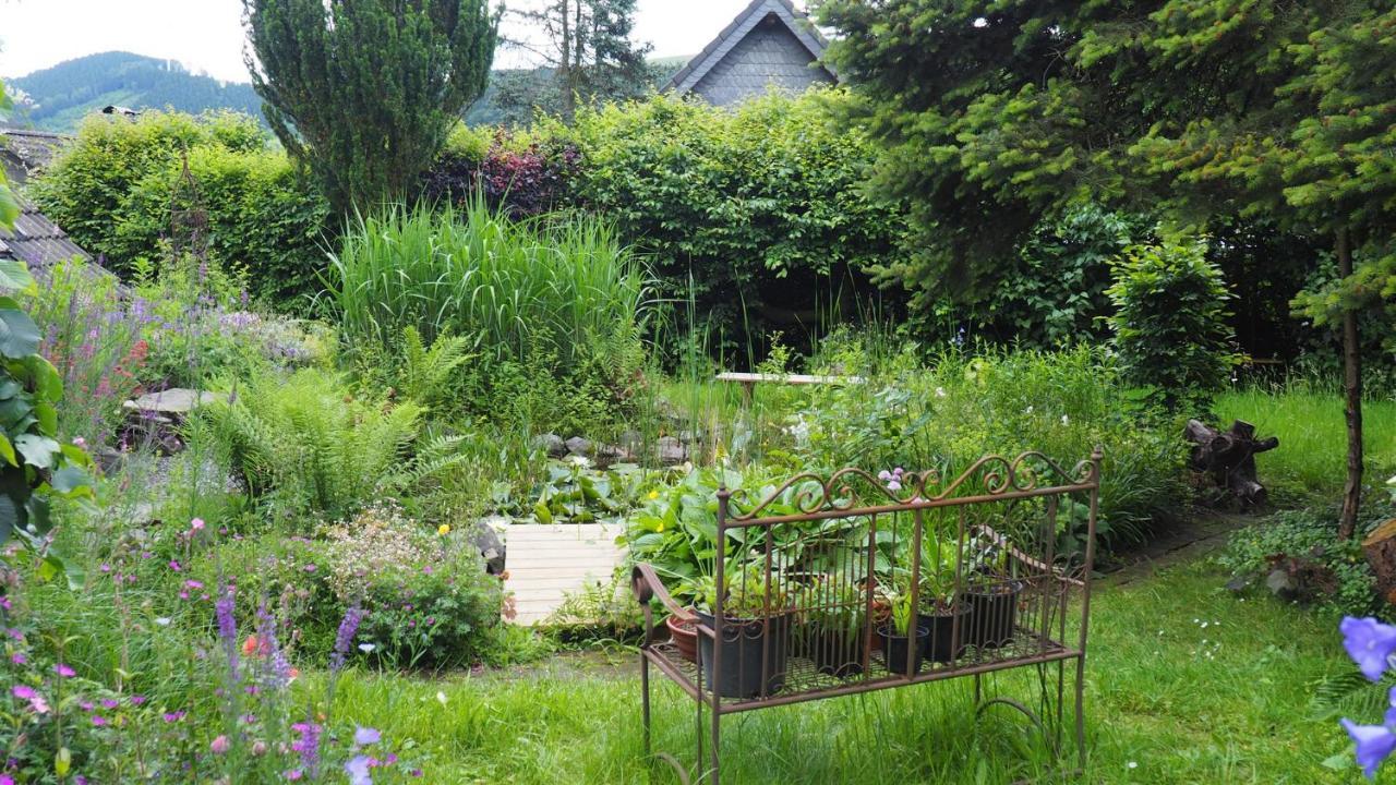 Urlaub Im Naturgarten Lägenhet Bergneustadt Exteriör bild